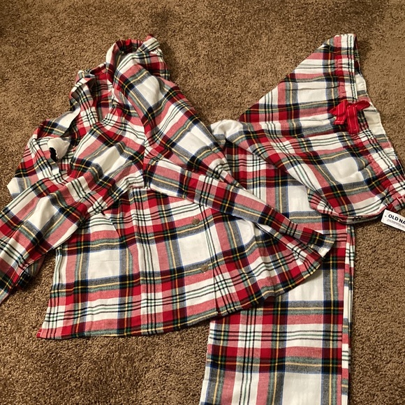 OLD NAVY. New 2 PIECE FLANNEL PAJAMA SET. SIZE LARGE. WOMEN’s. NWT - Picture 7 of 7